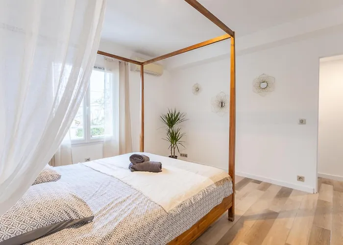 Le Cosy De La Pointe Rouge